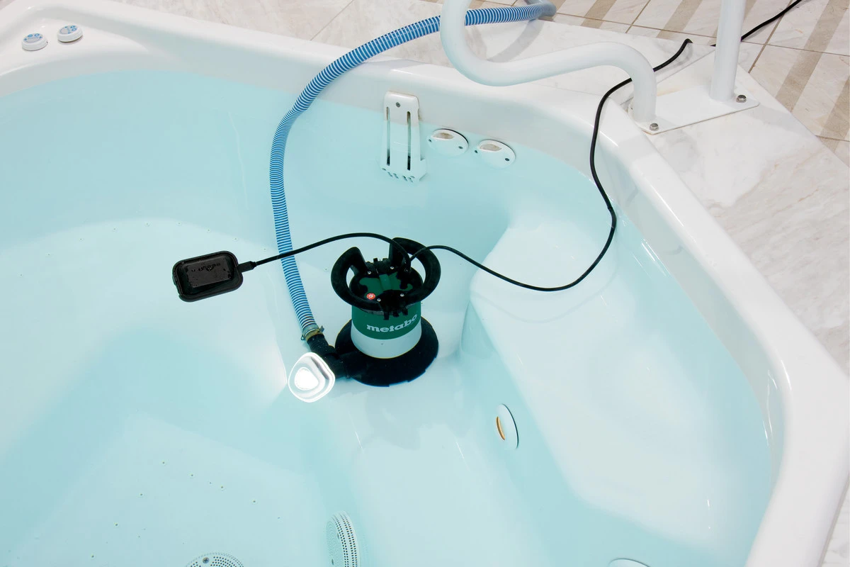 Metabo 251300000 Pompe Submersible Pour Eau Propre TP 13000 S 5 Metabo 251300000 Pompe Submersible Pour Eau Propre TP 13000 S – Image 5