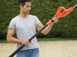 Black & Decker PH5551-QS Taille-haie Avec Manche Télescopique 550 Watt 51 Cm 9 Black & Decker PH5551-QS Taille-haie Avec Manche Télescopique 550 Watt 51 Cm -Jardin Outils Magasin ph5551 qs taille haie avec manche telescopique 550 watt 51 cm 3